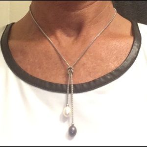 Grey and white pearl necklace